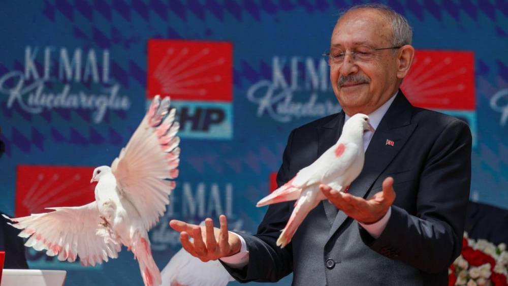 CHP'de yeni grup y&ouml;netimi belirlendi: 44 milletvekilinden 25'i se&ccedil;ime katıldı 