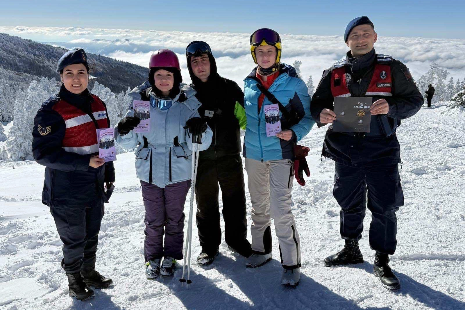 Uludağ&rsquo;da Jandarma'dan KADES farkındalığı