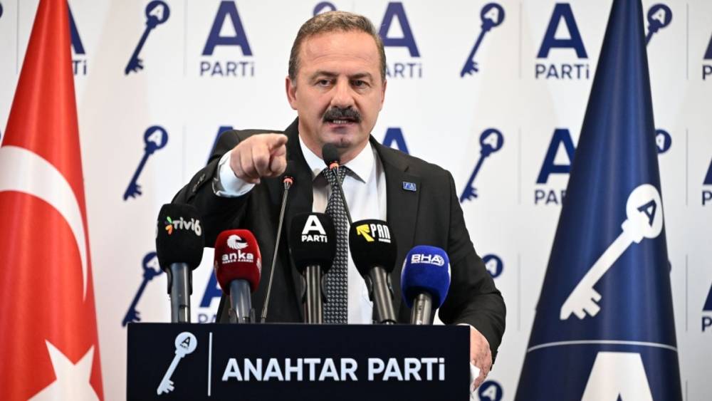 Ağıralioğlu'ndan 'Terörsüz Türkiye' için referandum çağrısı 