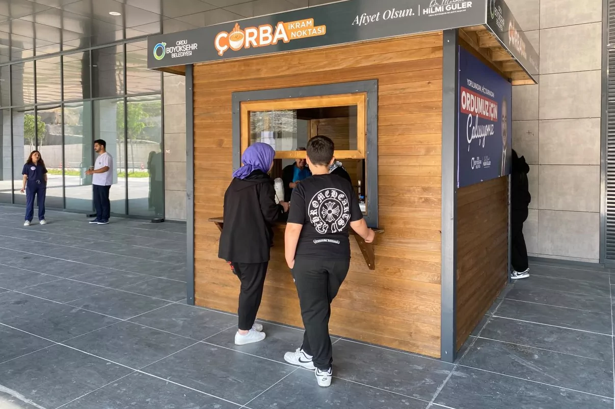 Ordu Şehir Hastanesi&rsquo;nde &uuml;cretsiz &ccedil;orba ikramı başladı