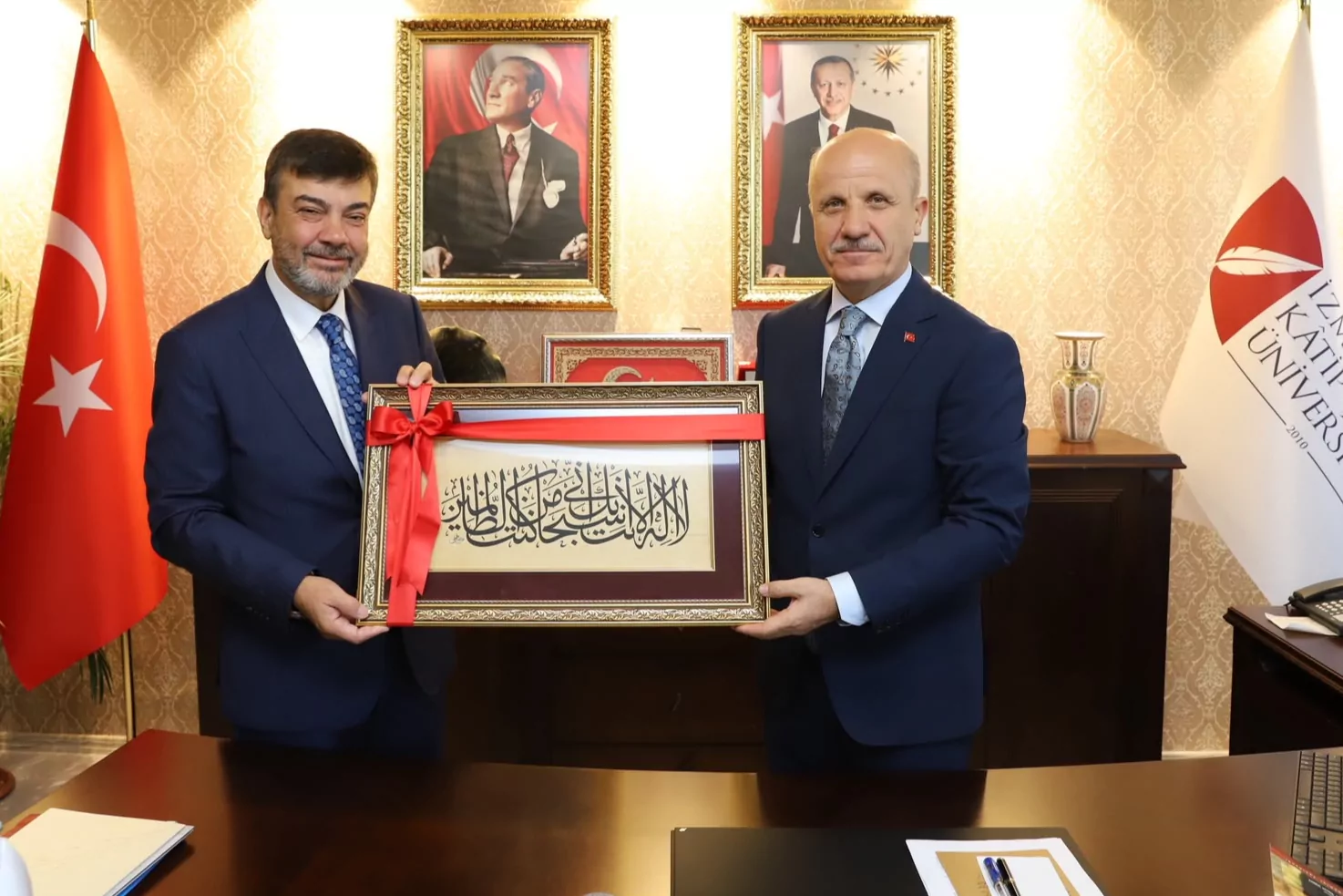 Y&Ouml;K Başkanı Prof. Dr. &Ouml;zvar'dan İzmir K&acirc;tip &Ccedil;elebi'ye ziyaret