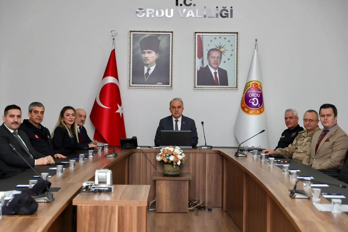 112 Acil &Ccedil;ağrı Hizmetleri İl Koordinasyon Toplantısı Yapıldı