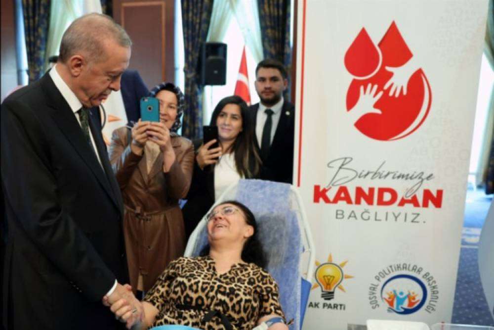 Erdoğan'dan kan bağışçılarına ziyaret