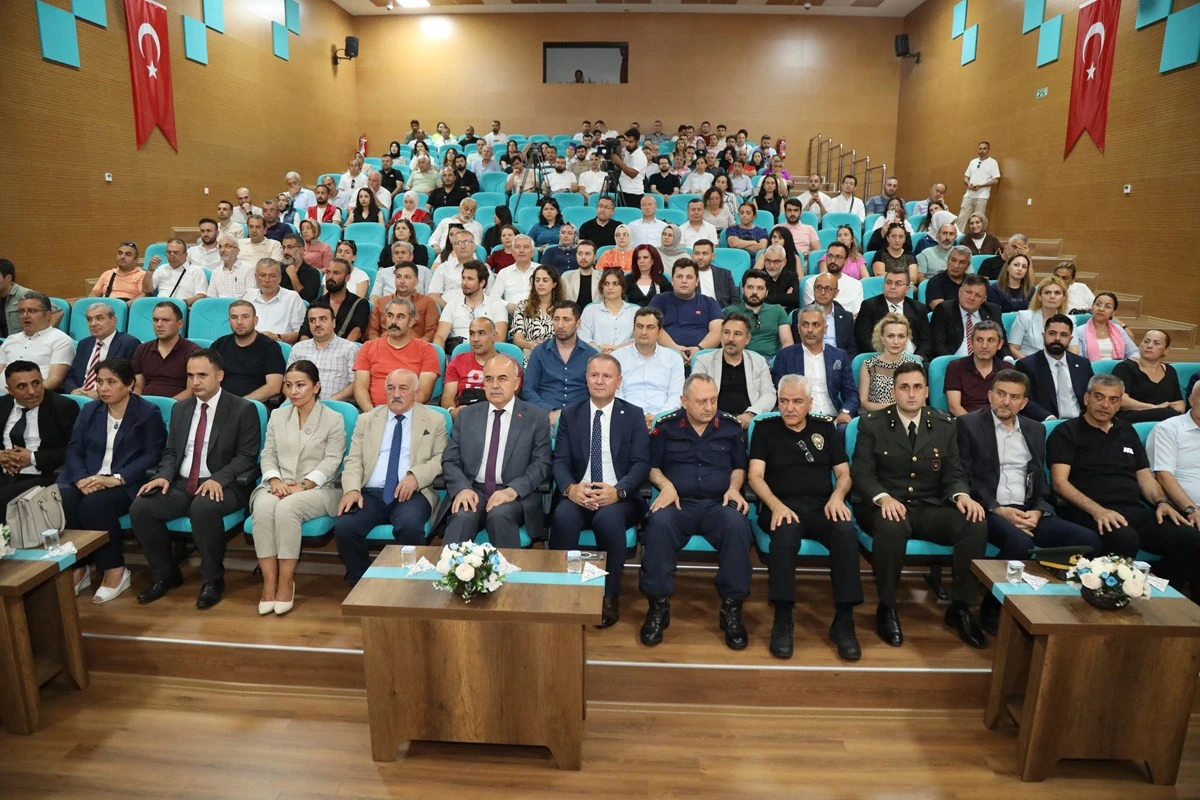 15 Temmuz Demokrasi ve Milli Birlik Günü Anma Programı Kapsamında “Zaferin Adı Türkiye” Konferansı Verildi 