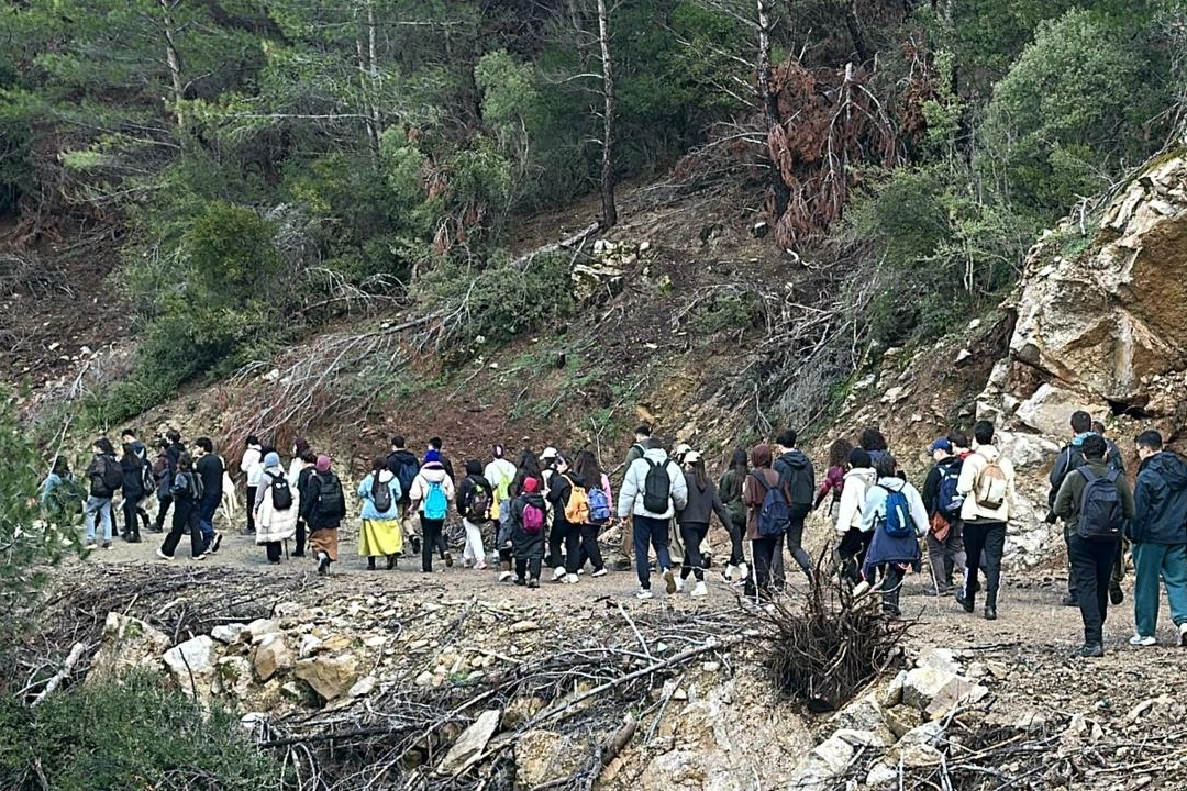 İzmirli gen&ccedil;ler hem y&uuml;r&uuml;d&uuml; hem sosyalleşti