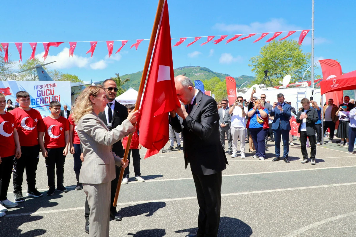 19 Mayıs Atatürk”ü Anma, Gençlik ve Spor Bayramı Coşkuyla Kutlandı