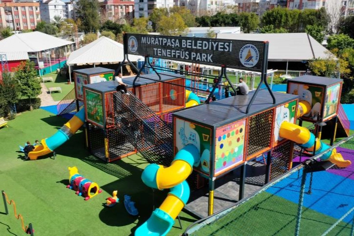 Antalya'da yarıyıl tatilinde eğlencenin adresi Teneff&uuml;s Park