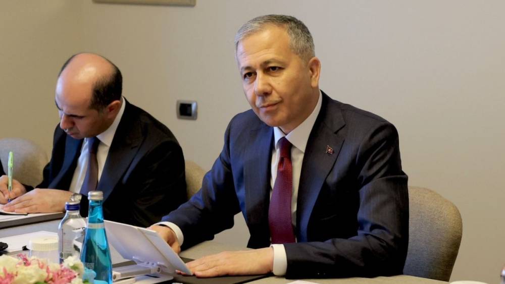 Ali Yerlikaya: 'Bayrağımıza uzanan kirli el hak ettiği cevabı bulur&rsquo; 