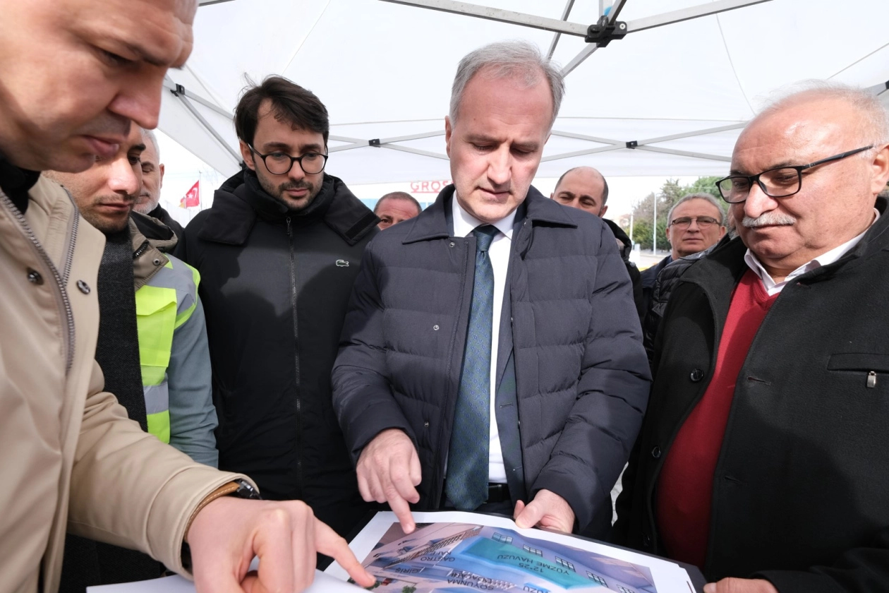 Bursa'da İneg&ouml;l Yunusemre Mahallesi'ne yarı olimpik havuz geliyor