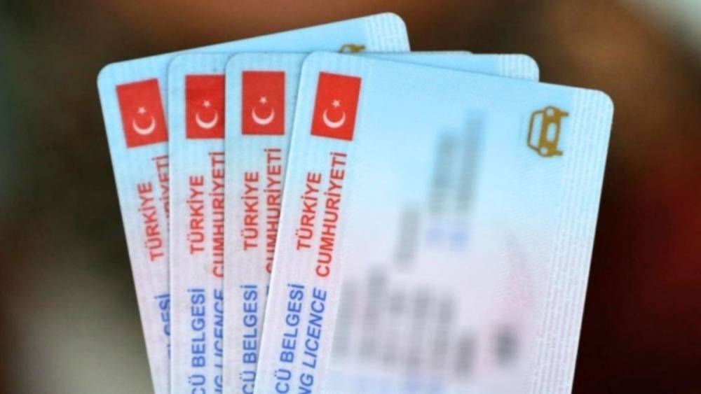 Pasaport, ehliyet, kimlik, aile c&uuml;zdanına zam belli oldu 