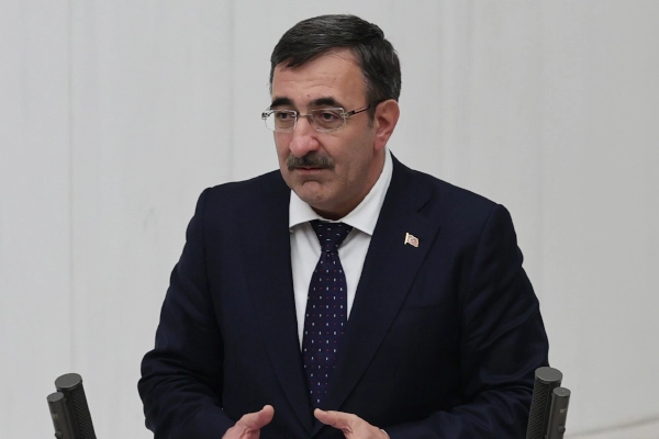 Cevdet Yılmaz: İşsizlik tek haneli seviyesini koruyor