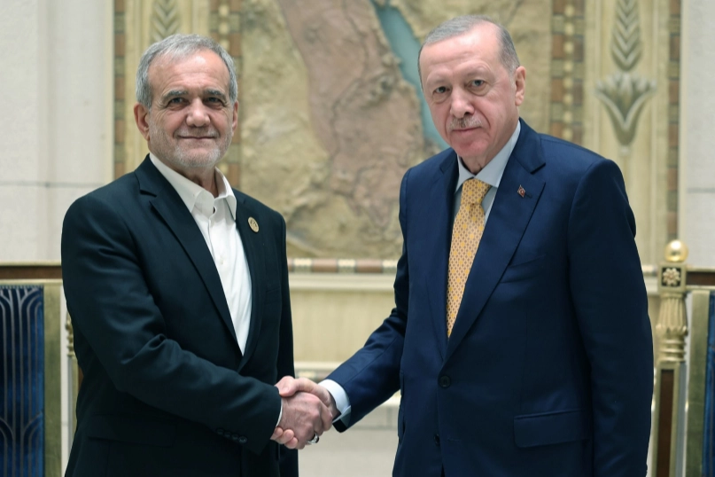 Cumhurbaşkanı Erdoğan, Pezeşkiyan'la telefonla g&ouml;r&uuml;şt&uuml;