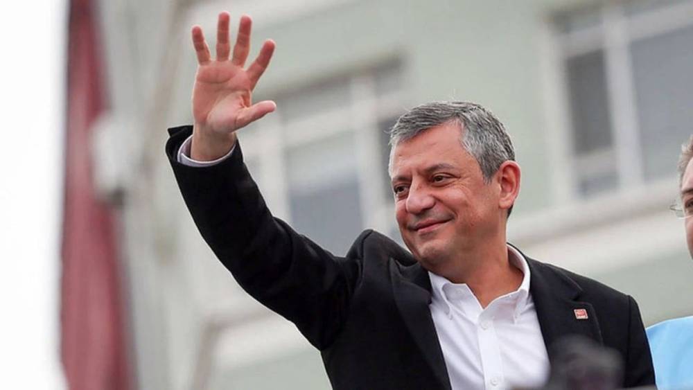 &Ouml;zg&uuml;r &Ouml;zel: &lsquo;Ekonomide alarm zilleri &ccedil;alıyor, bu tablo s&uuml;rd&uuml;r&uuml;lemez&rsquo; 