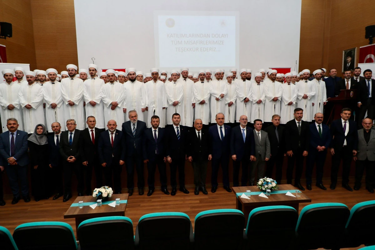 Aday Din G&ouml;revlileri Mezuniyet Programı Ger&ccedil;ekleştirildi