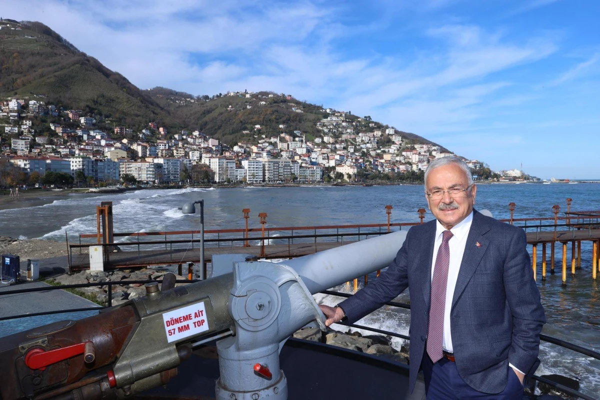 BAŞKAN G&Uuml;LER İLE DOLU DOLU 7 YIL   