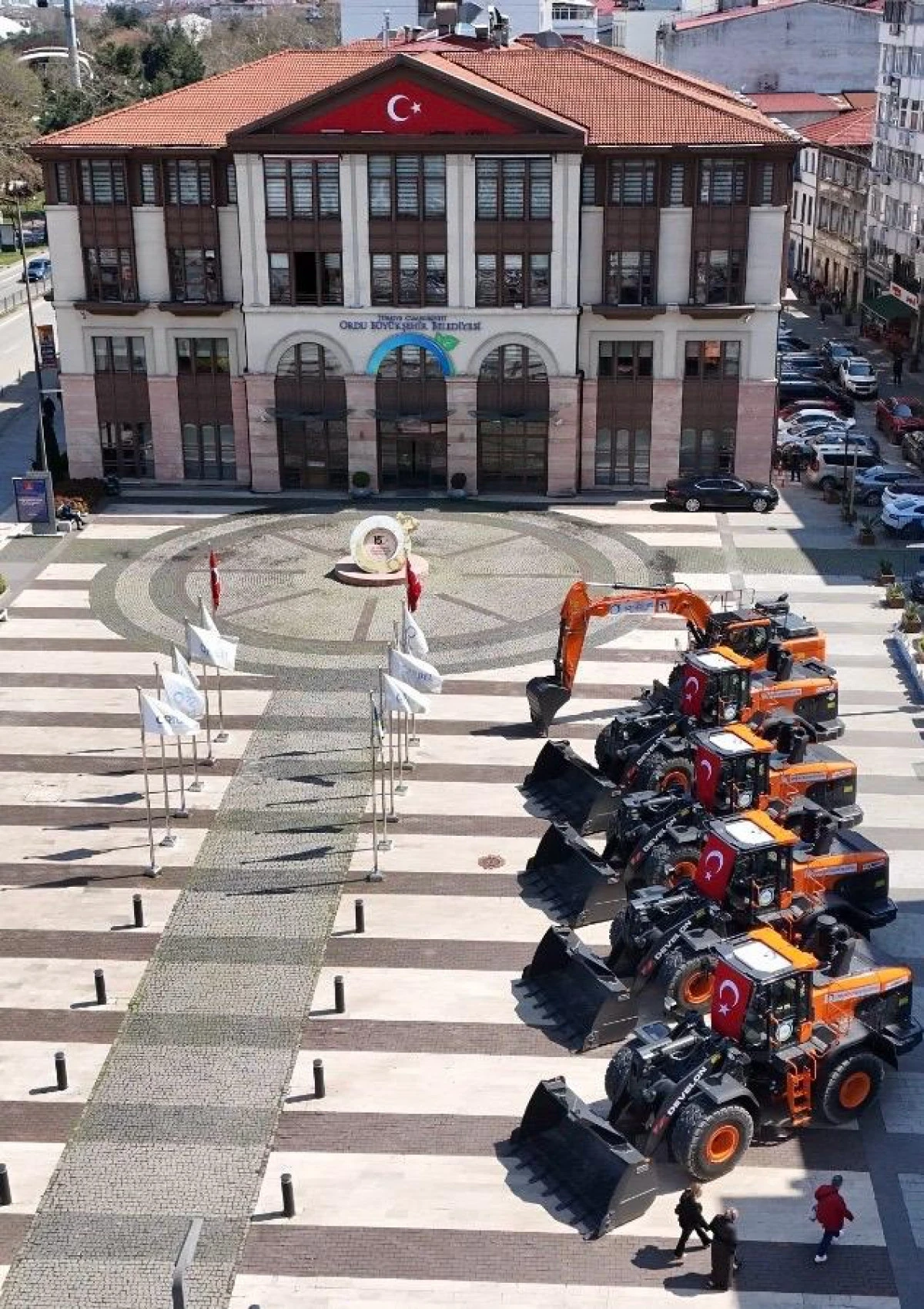 B&Uuml;Y&Uuml;KŞEHİR ARA&Ccedil; FİLOSUNU HER GE&Ccedil;EN G&Uuml;N GENİŞLETİYOR