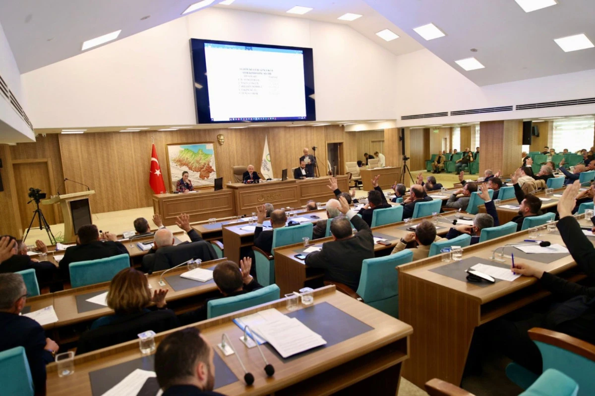 B&Uuml;Y&Uuml;KŞEHİR MECLİSİ TOPLANDI