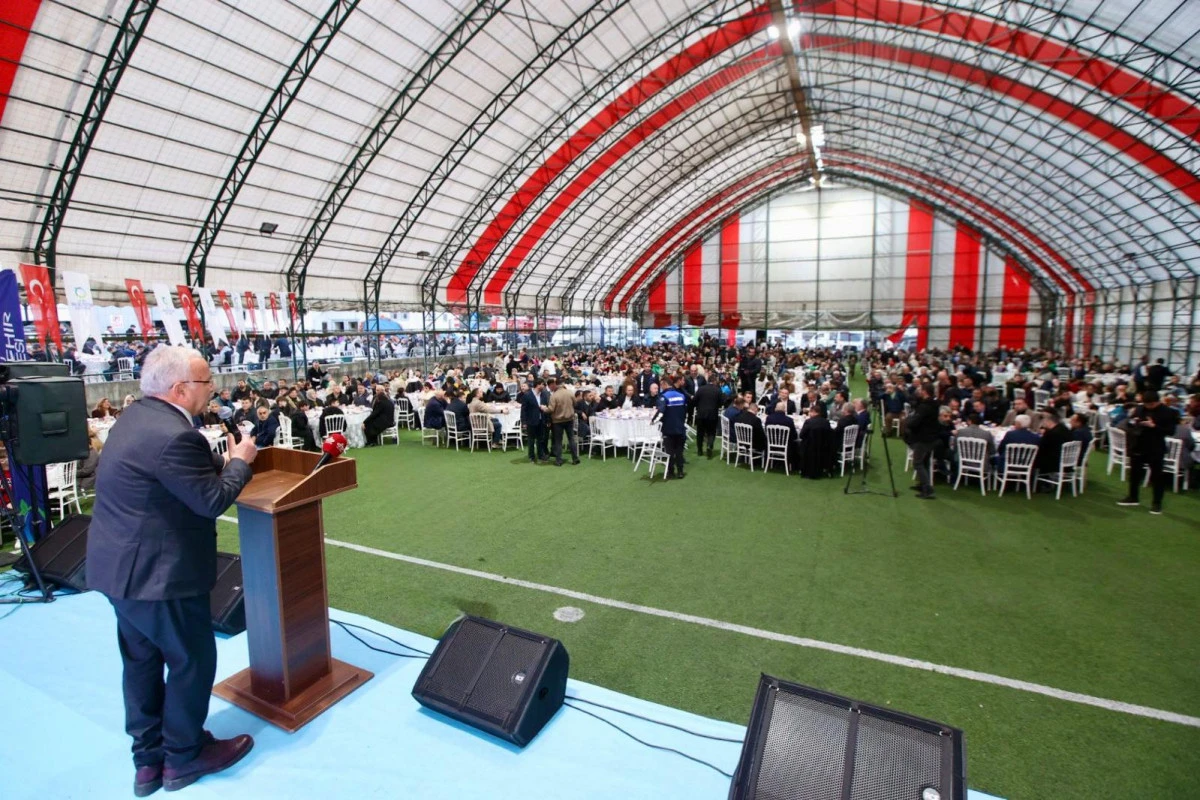 B&Uuml;Y&Uuml;KŞEHİRDEN KUMRU&rsquo;DA MUHTEŞEM İFTAR