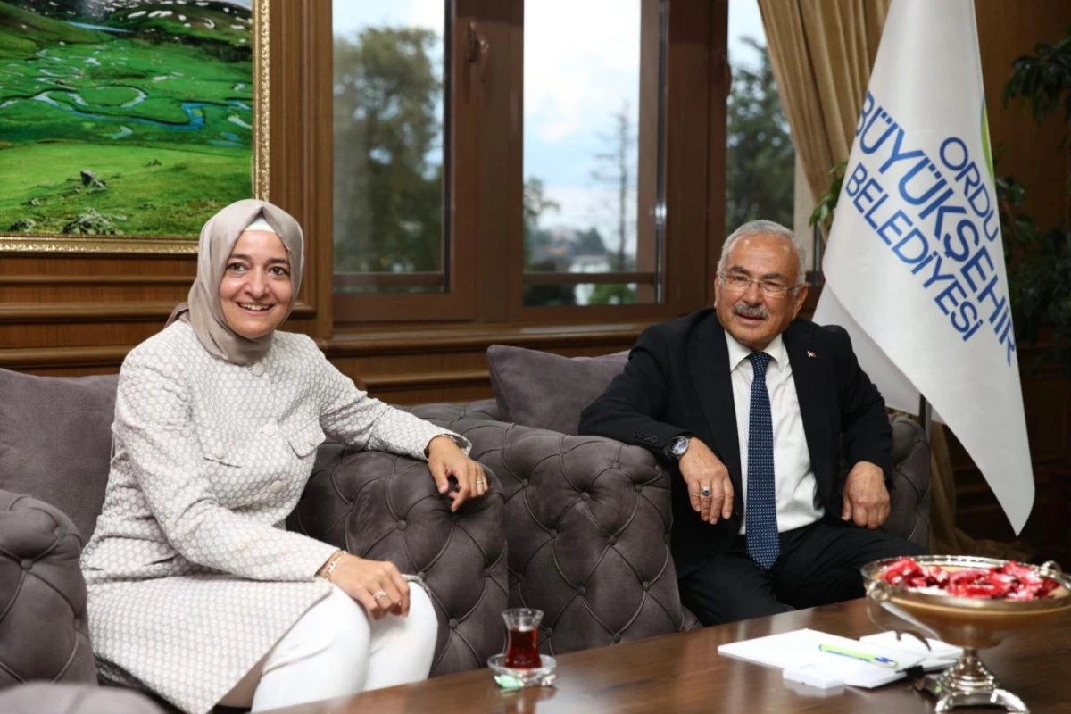 BÜYÜKŞEHİRİN ÇALIŞMALARINA TAM NOT