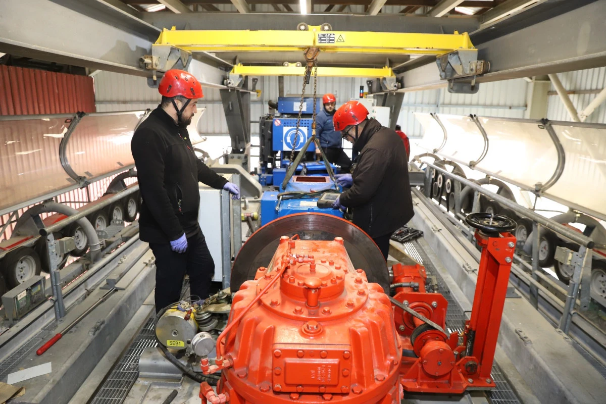 ÇAMBAŞI KAYAK TESİSİ YENİ SEZONA HAZIRLANIYOR