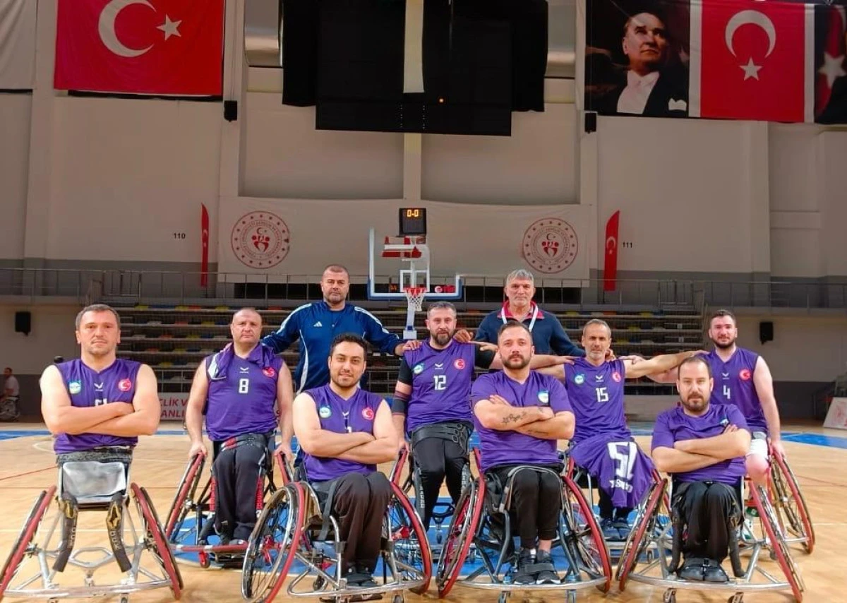 ENGELSİZLER TAKIMINDAN İZMİR DEPLASMANINDA GALİBİYET