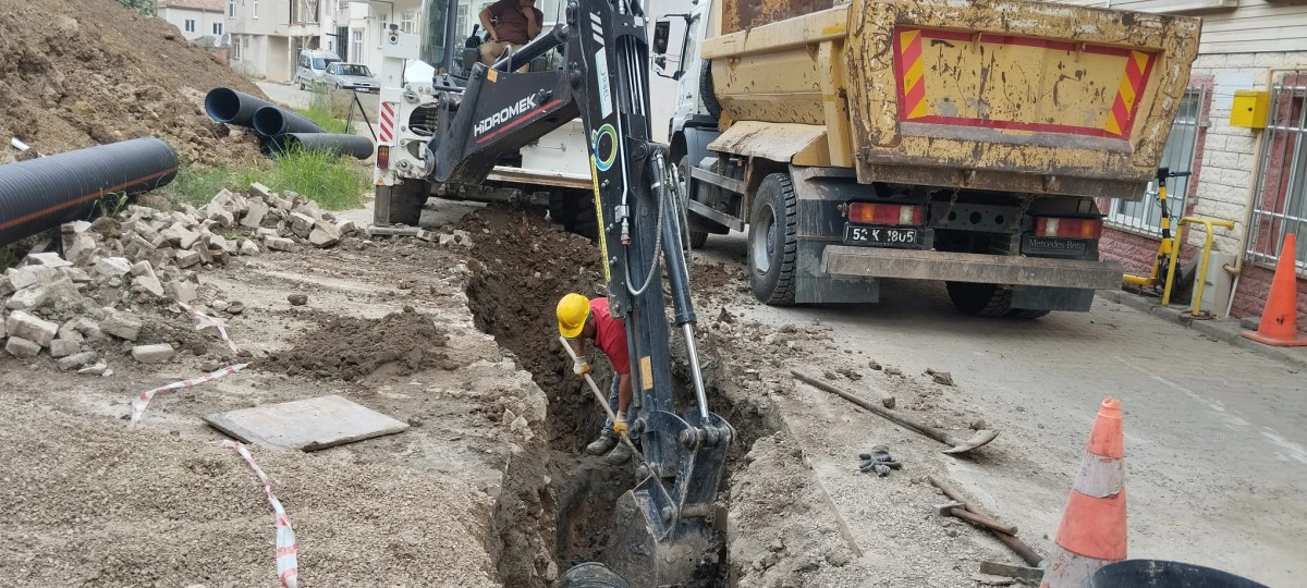 FATSA ŞEREFİYE’YE YAĞMUR SUYU HATTI