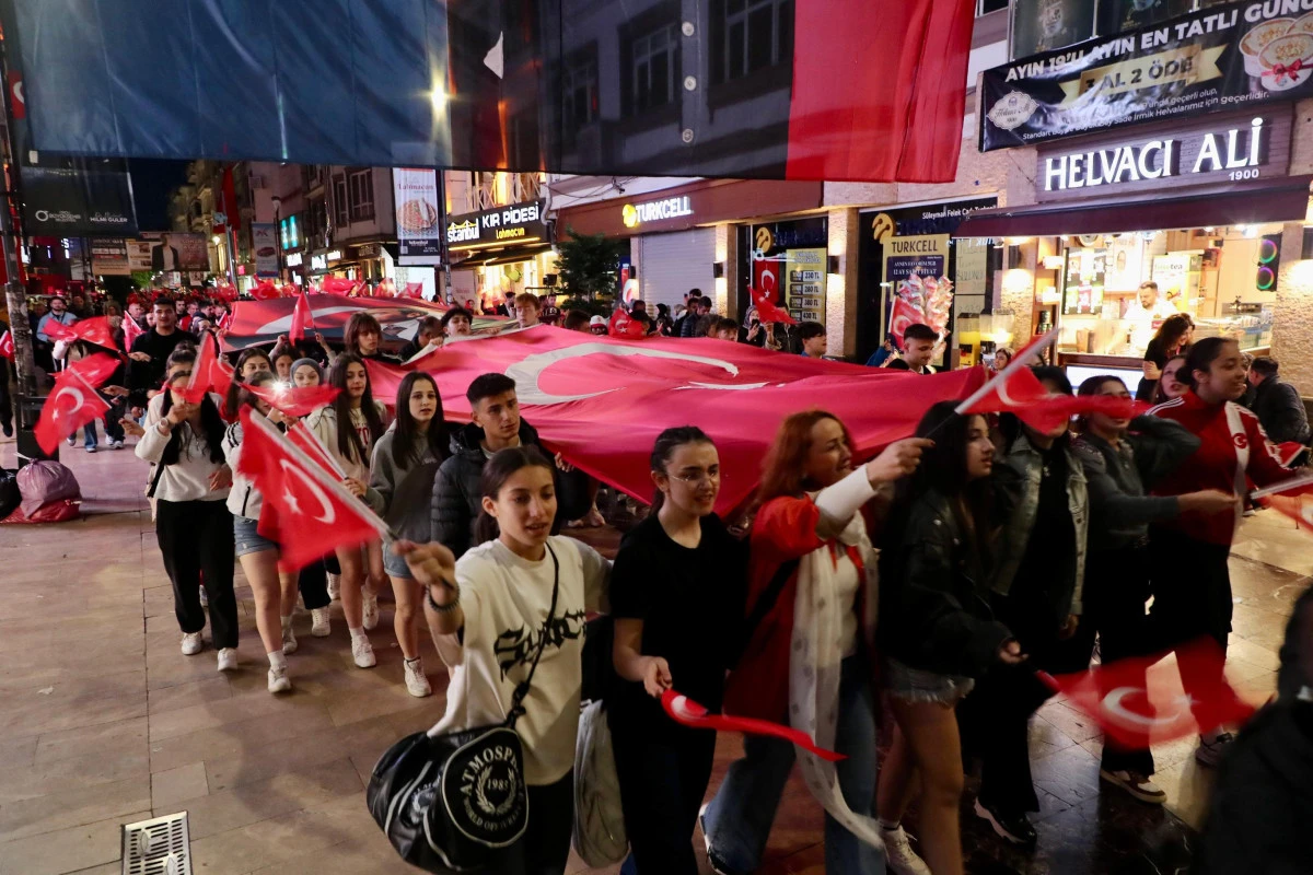 Gençlik Yürüyüşü Yapıldı