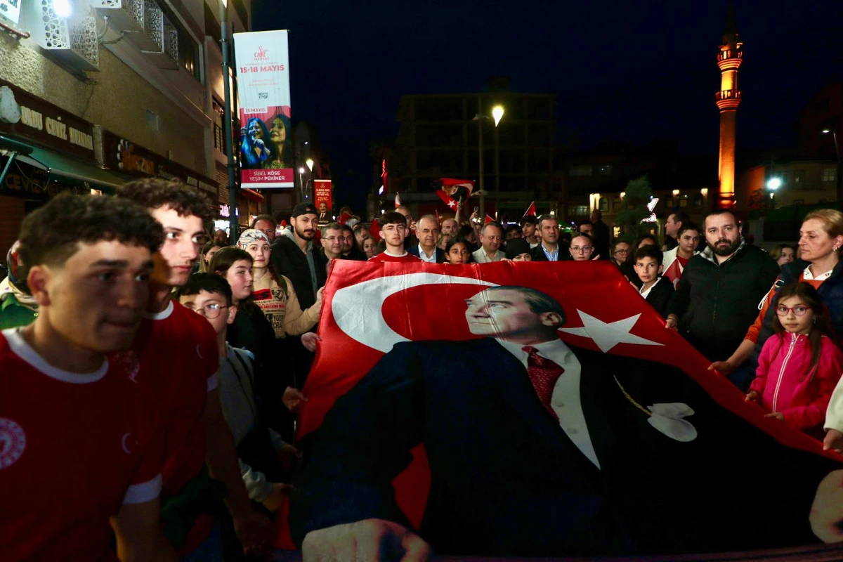 Gen&ccedil;lik Y&uuml;r&uuml;y&uuml;ş&uuml; Yapıldı 