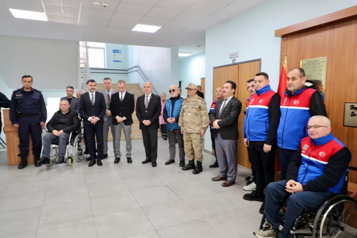 Karşıyaka Ortaokulu&rsquo;na Şehit Bilgin &Ccedil;elenk&rsquo;in İsmi Verildi