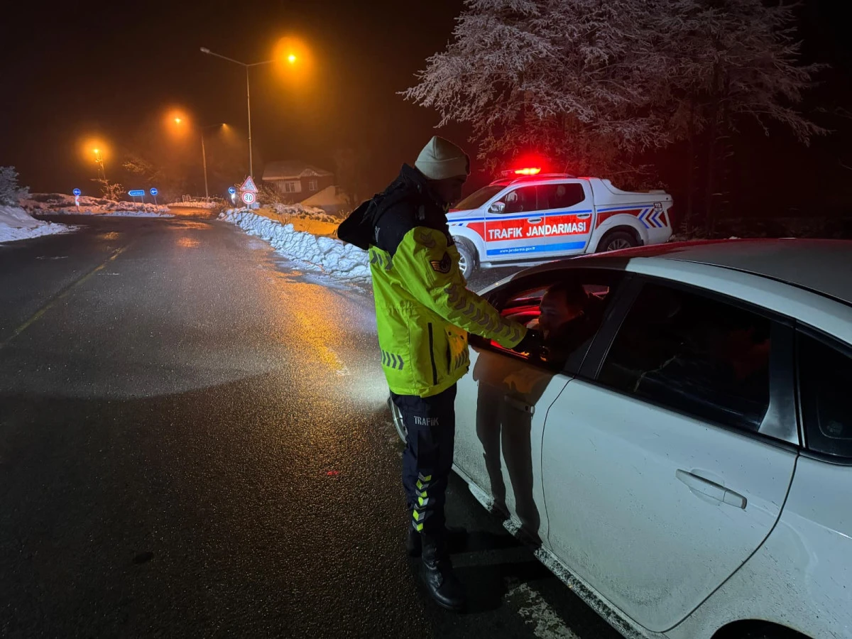 Ordu&rsquo;da Jandarma Denetimleri: 29 Aranan Şahıs Yakalandı