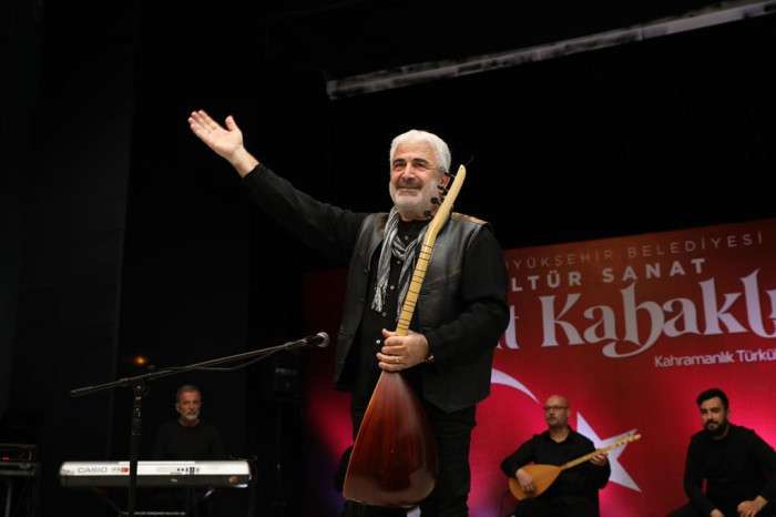 Ordu’dan Bir Esat Kabaklı Geçti