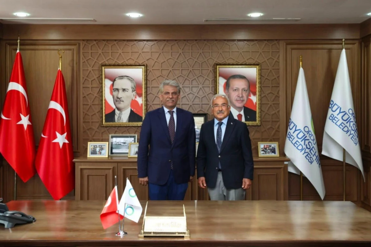 &ldquo;OSMANLI&rsquo;NIN MUKADDES EMANETLERİ&rdquo; ORDU&rsquo;DA SERGİLENİYOR