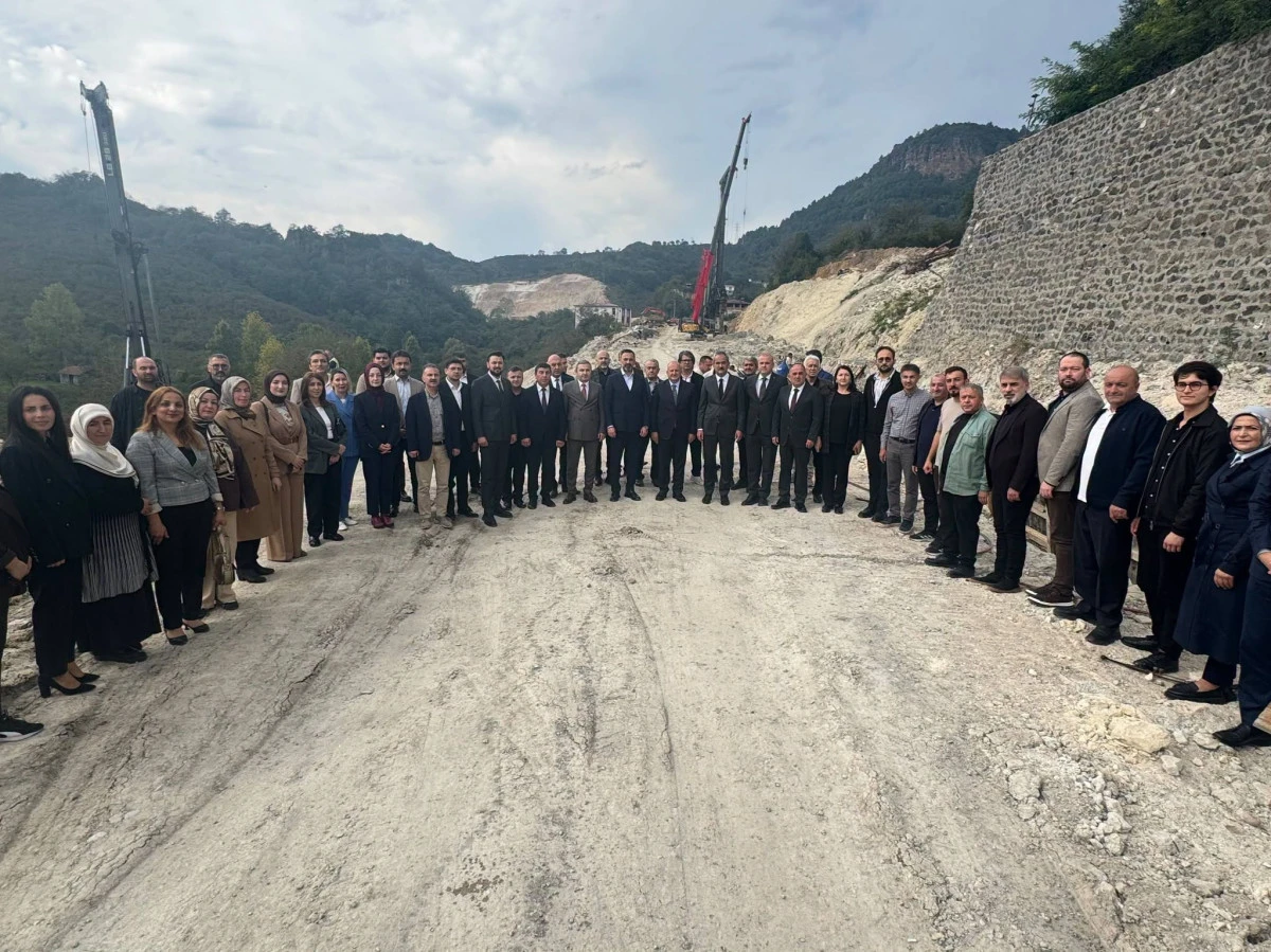&Uuml;NYE-AKKUŞ-NİKSAR YOLU ARALIK AYI SONUNDA YENİDEN ULAŞIMA A&Ccedil;ILACAK