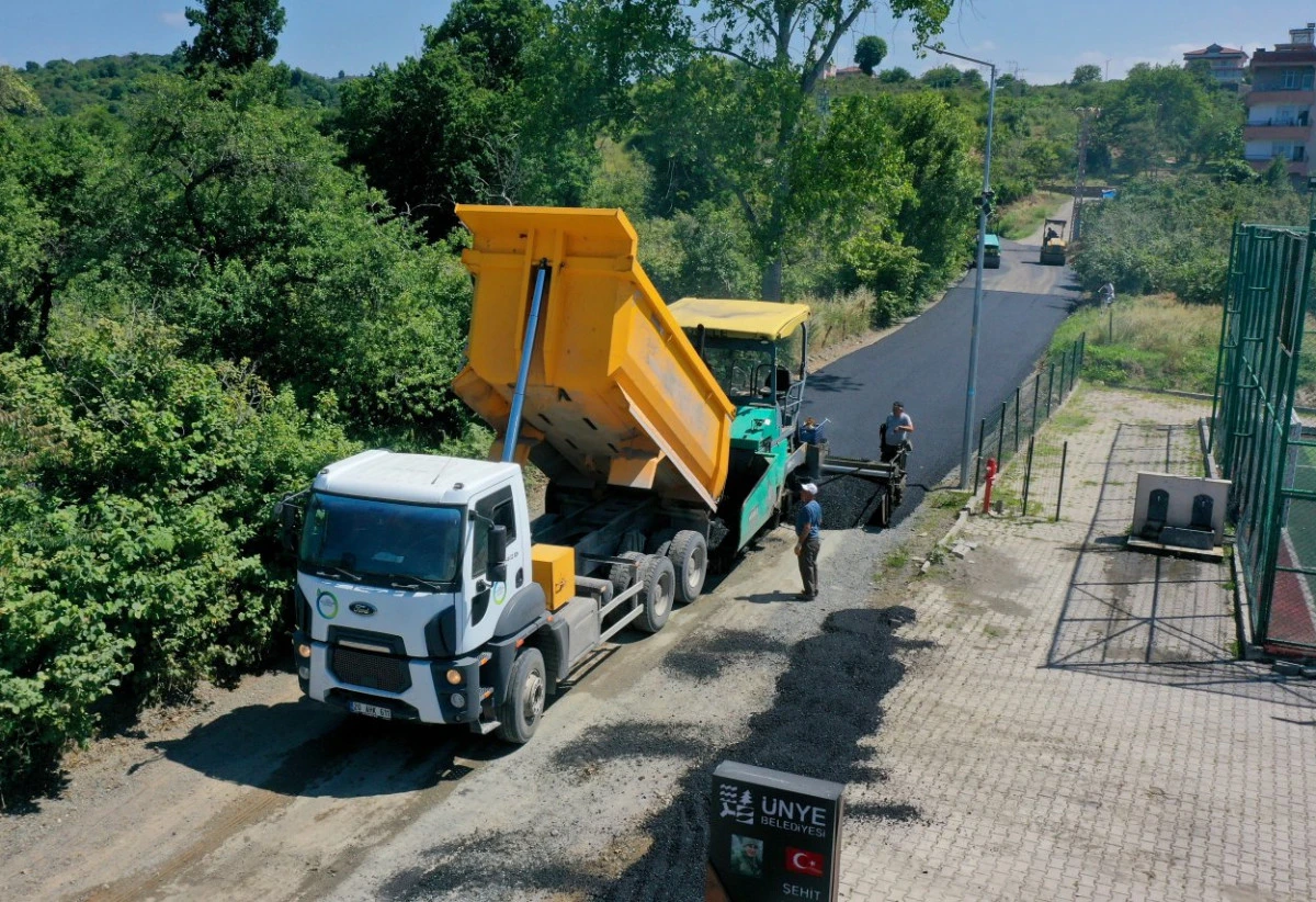 &Uuml;NYE G&Uuml;REC&Uuml;L&Uuml; MAHALLESİ SICAK ASFALTA KAVUŞTU